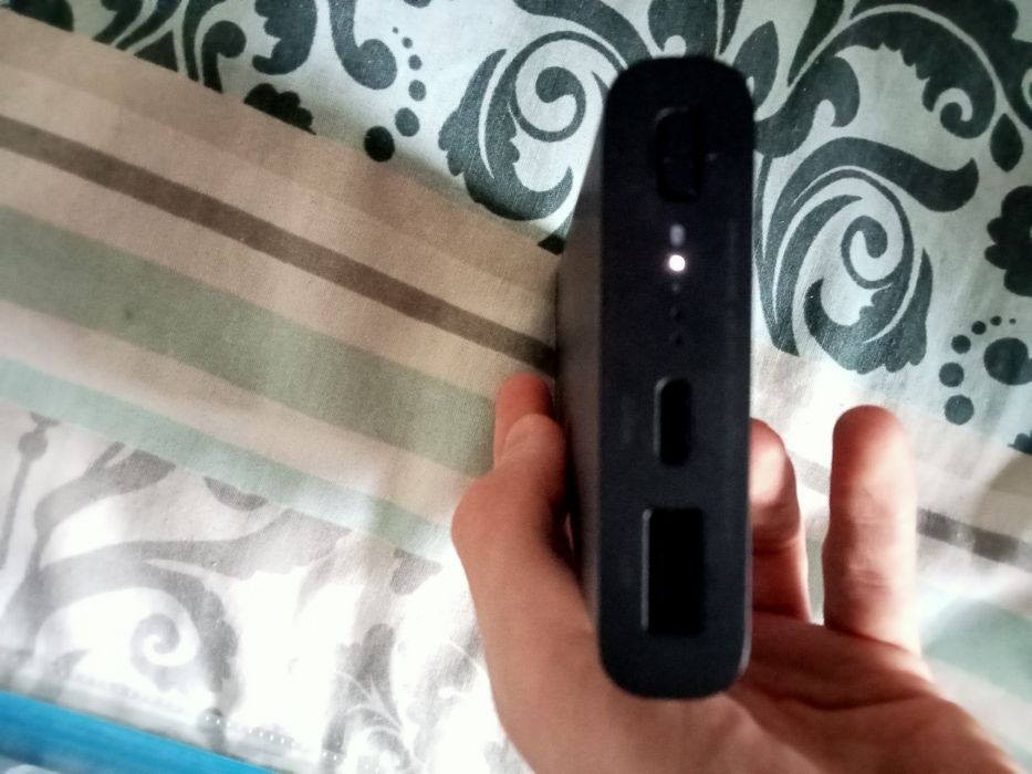 Продам повербанк XIAOMI
