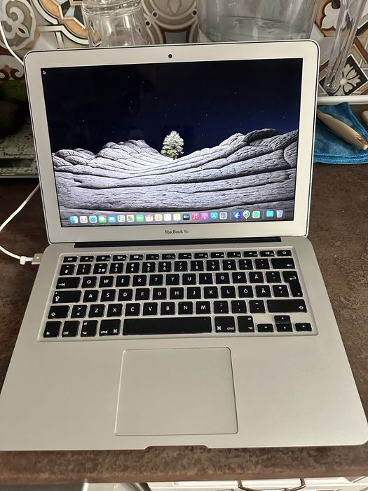 Mac Boock Air 2014-8GB Ram,128SSD