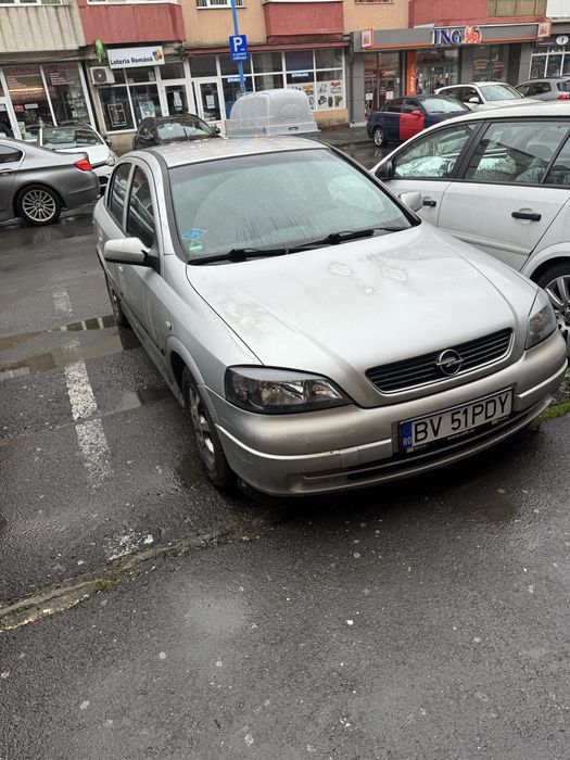 Inchiriez auto  bolt uber blue uz personal