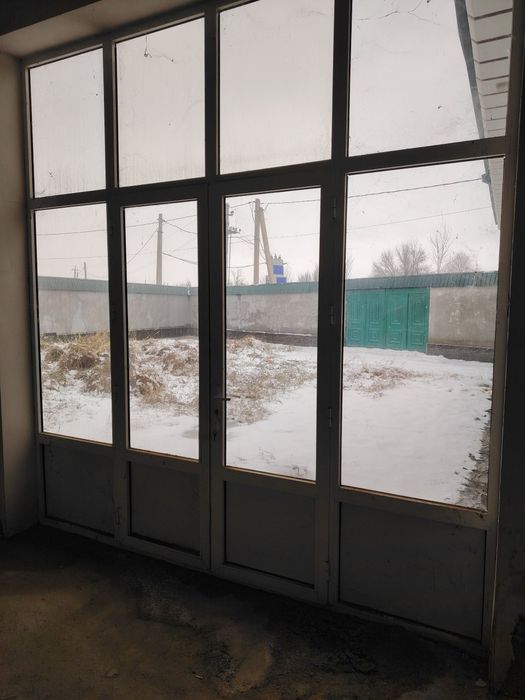 7 sotixli Xovli sotiladi