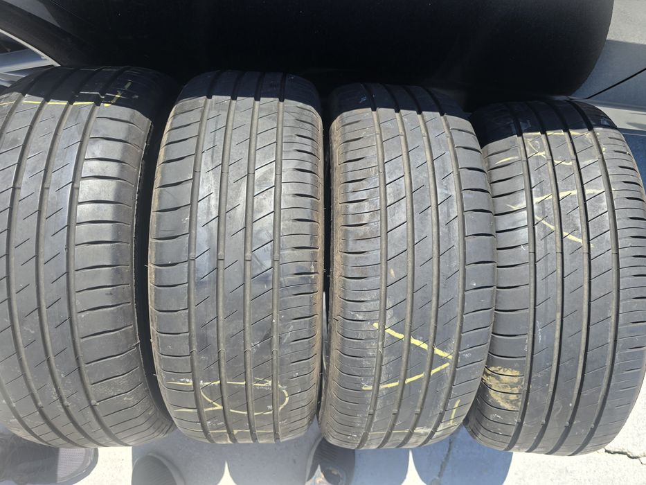 4бр. 215 55 17 Goodyear дот 2122