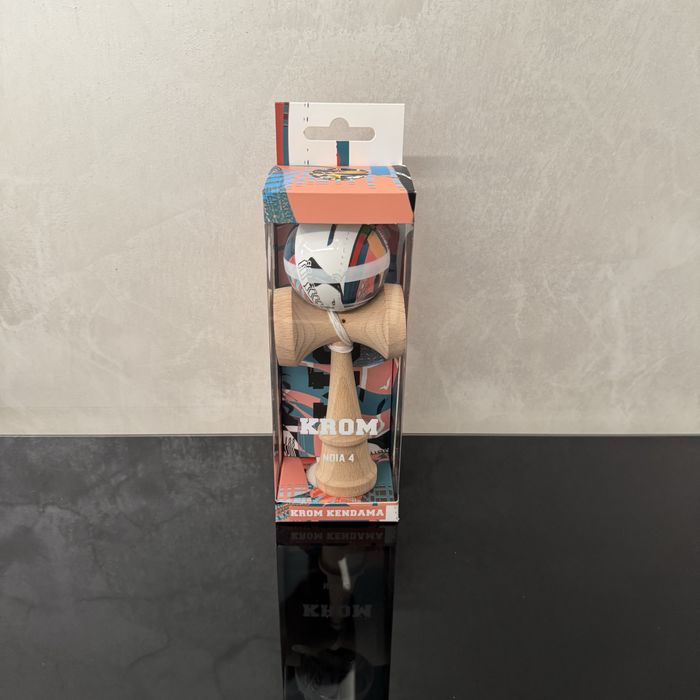 Krom Noia 4 | Sticky Clear