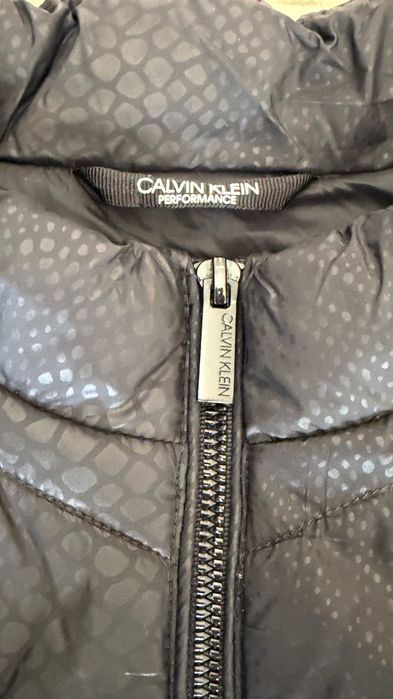 Елек Calvin Klein размер М