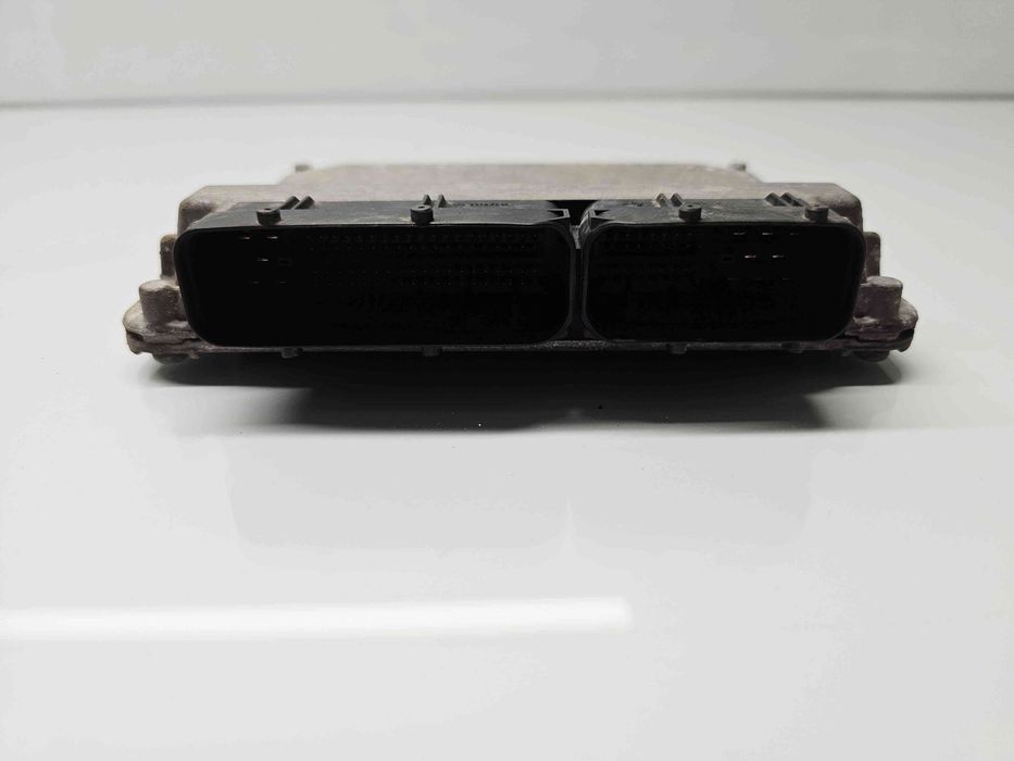 Calculator motor ECU Volkswagen Polo (9N) [Fabr 2001-2008] 03E906033 1