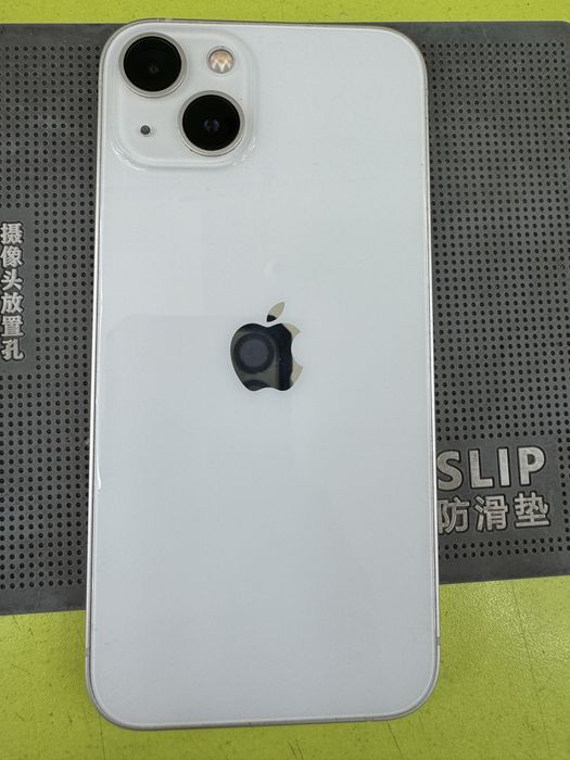 iPhone 13 на 128gb 79%