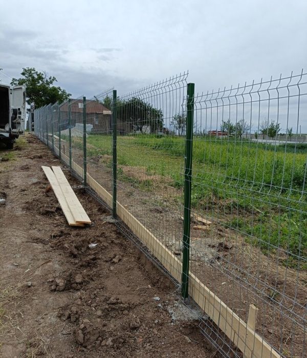 Meșter la garduri cu experiență în domeniul de peste 15 ani în constru