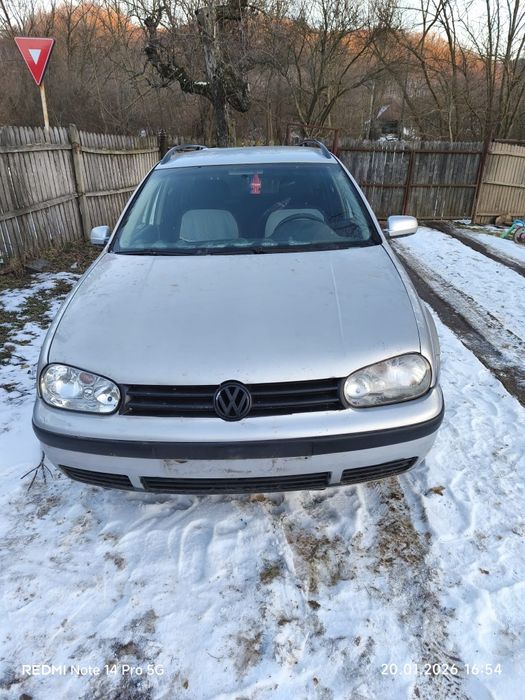 Vând golf 4 break 1.9