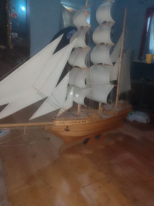 Корабль ручной работы
