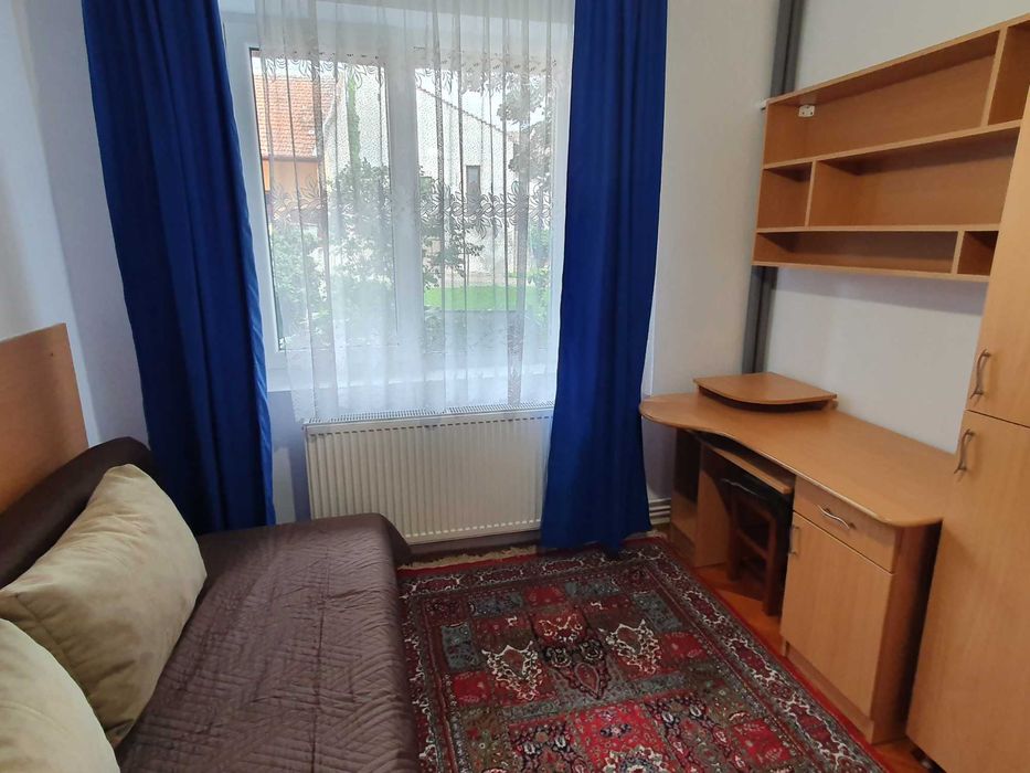 Închiriez ap cu 3 camere în zona centrală - Sp Județean - Sp Municipal - Sp Matern