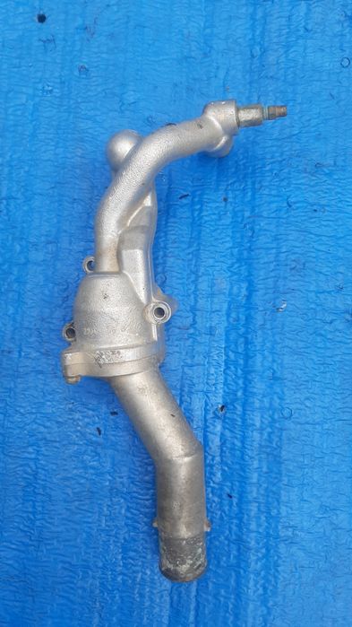 Корпус термостата 2GR-FE TAYOTA 3.5