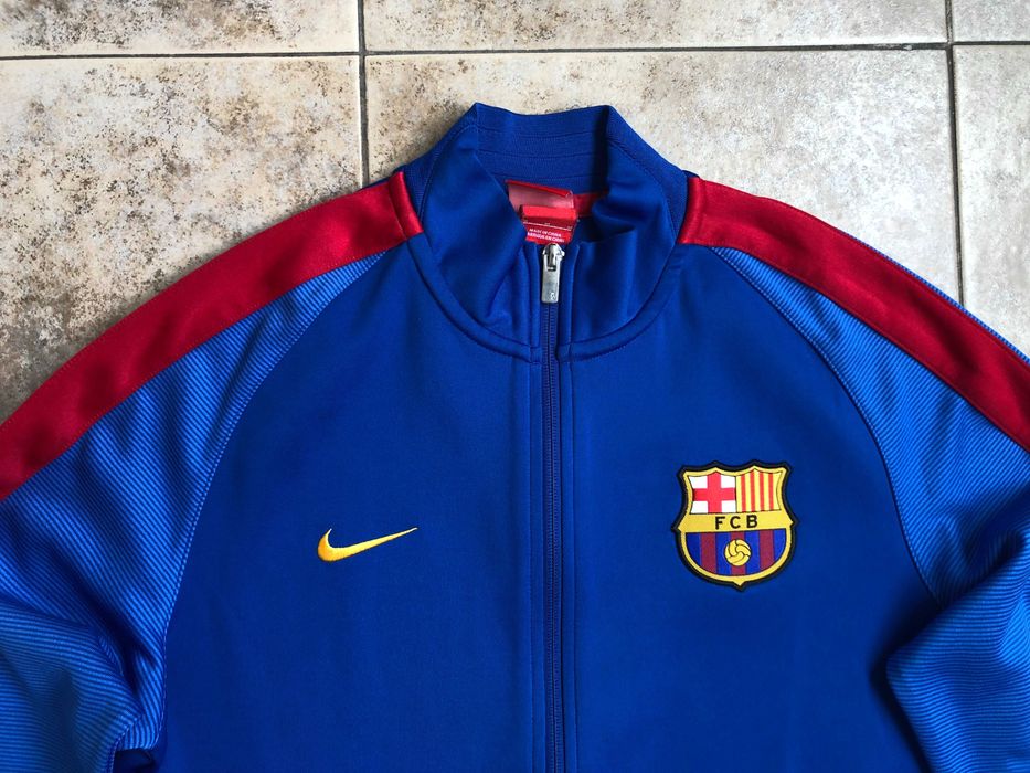 Barcelona горнище суичър М
