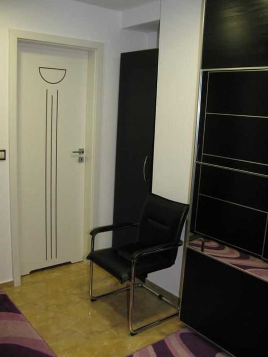 Продава се Тристаен апартамент в София, Витоша - 190 кв.м за 645 €/кв.м - Снимка #1