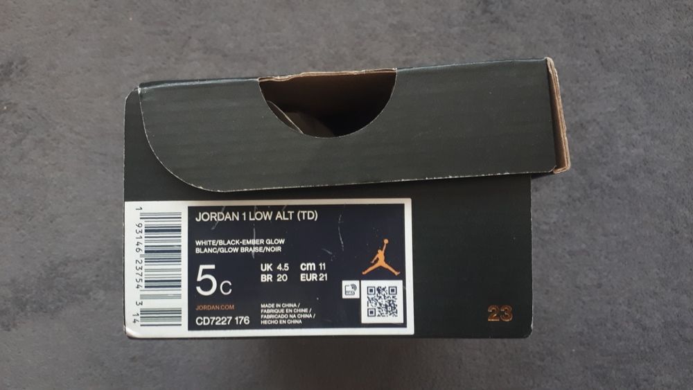 Детски бебешки маратонки Jordan 21 стелка 11см