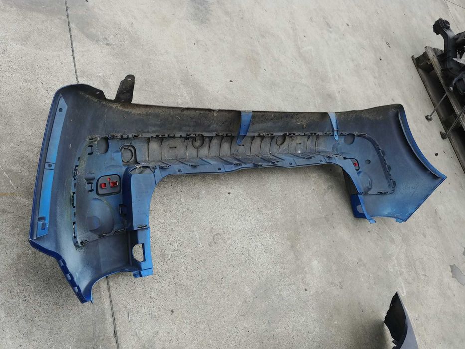 bara spate renault scenic 2 8200141081