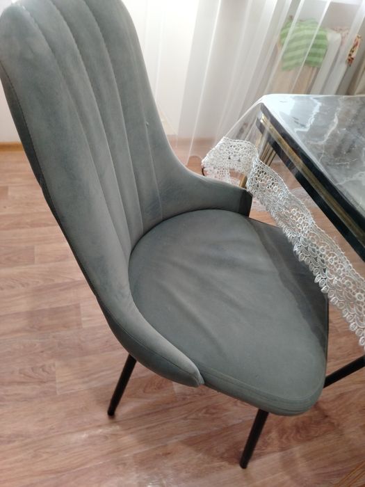 Продам стулья кресло