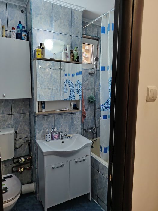 Vând apartament 2 camere Drumul Taberei