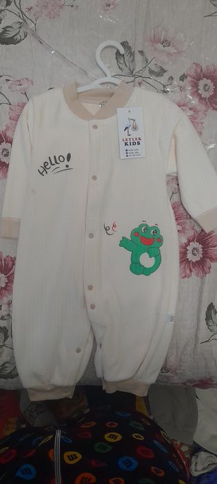 Detskiy qiz bolalar kiyimlari