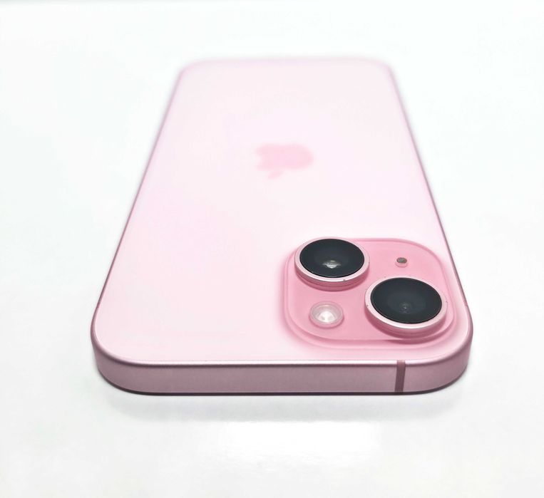 iPhone 15 128GB Pink 100% Batery