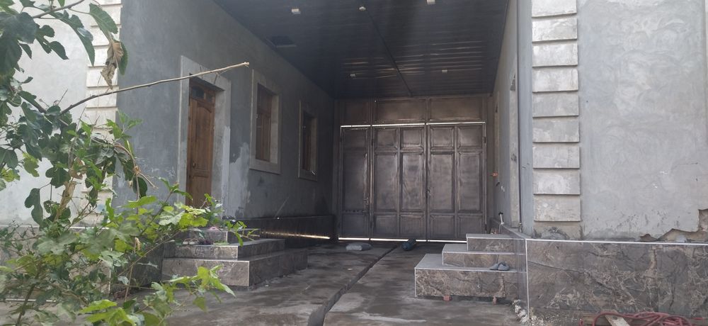 Нарпай 2 булим ховли сотилади