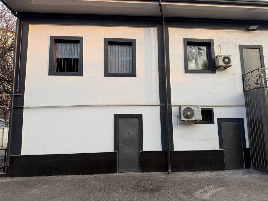 Фархадский.Продаю свое здание с арендатором