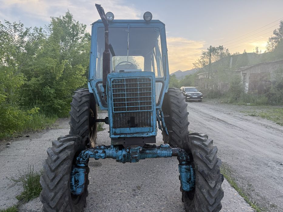 Продам трактор мтз82