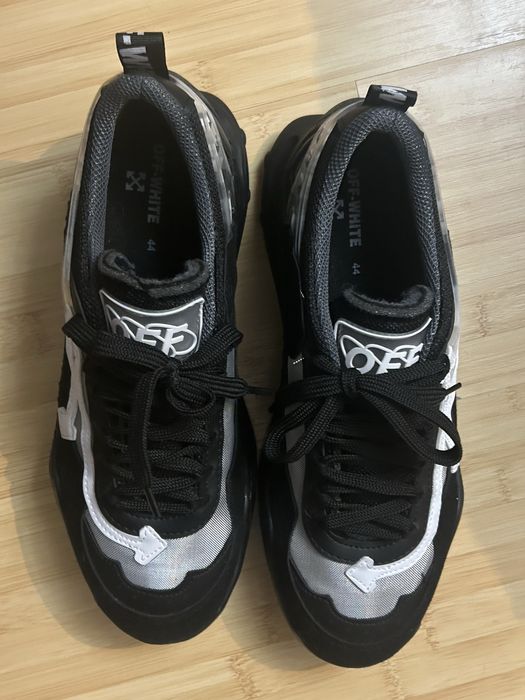 Adidasi Off-White