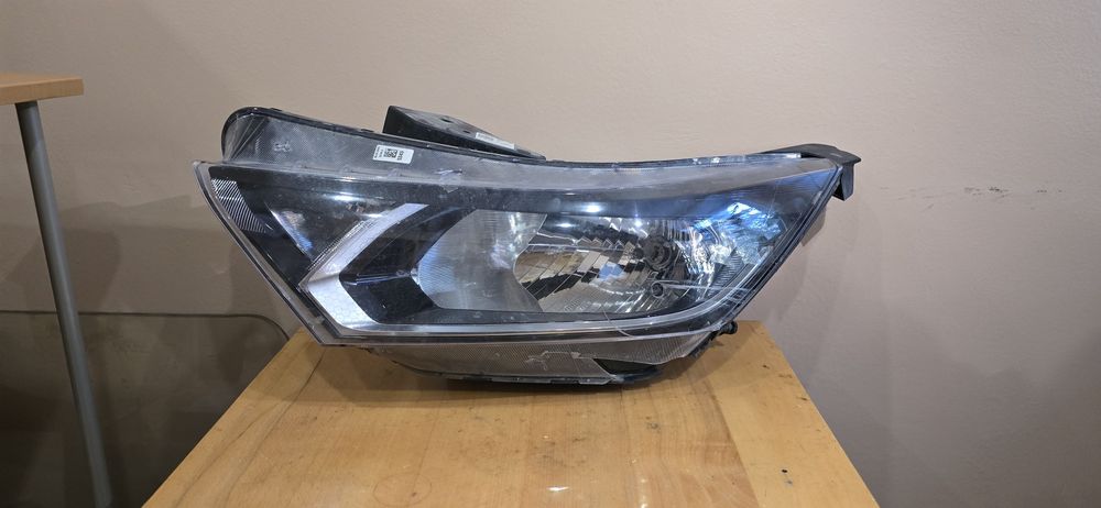 Фара hyunday i20