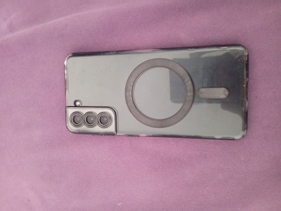 Samsung s21 128/8