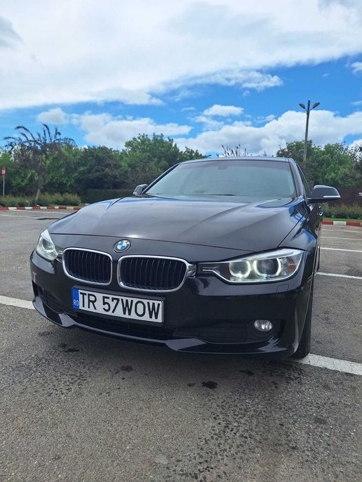 Vând BMW 320 anul 2014