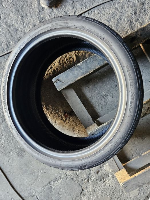 2 anvelope vara 255 35 19 Hankook 2021