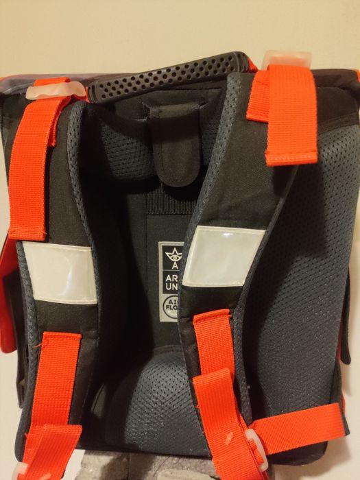 Детска раница за първокласник