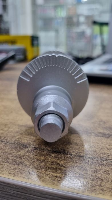 Геометрические  болты крепежи (Развальные).