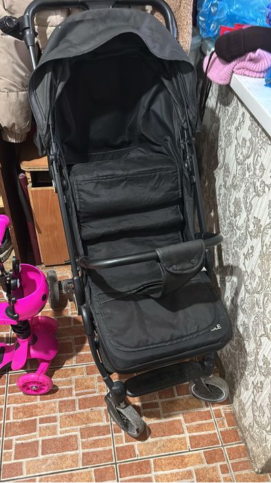 Продам коляску детскую