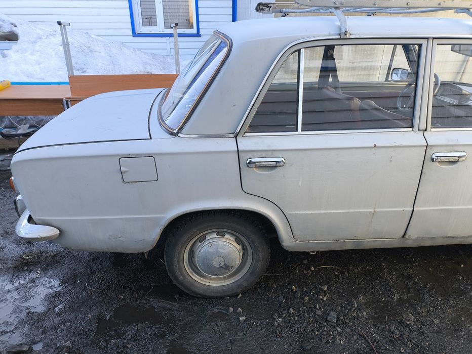 Продам машину ваз 2101