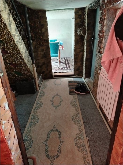 Дом 4 комнатный частный