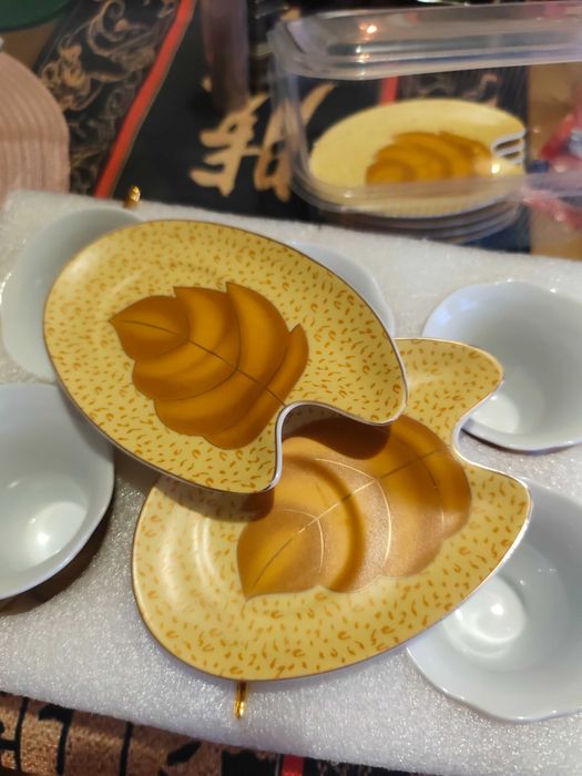 Сервиз за кафе и чай