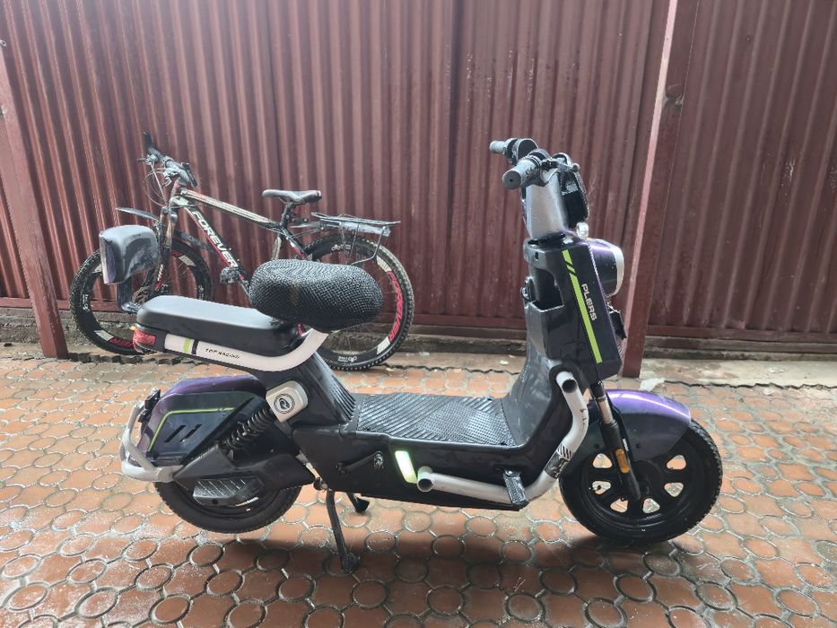 Срочно продам Электро Скутер