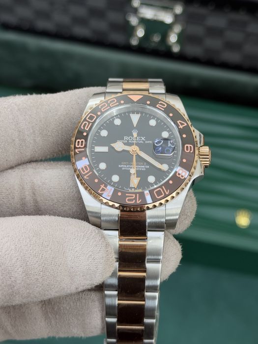 Rolex GMT-Master II Root Beer 40mm – Everose Rolesor, Black Dial