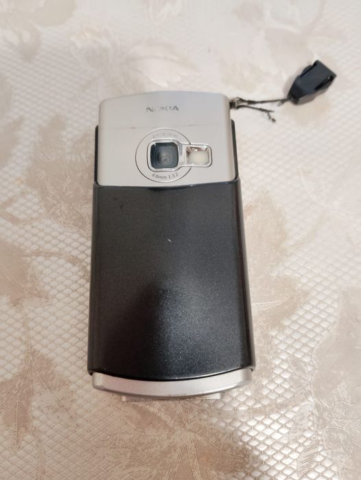 Nokia N70 Телефон, кнопочный