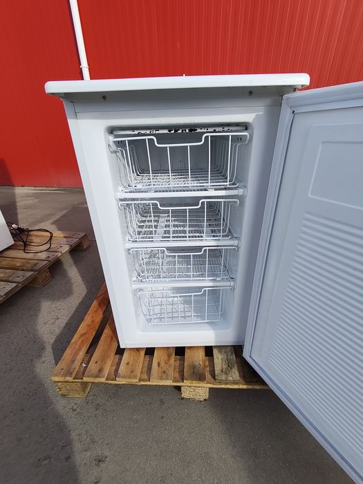 Вертикален фризер FRIDGEMASTER