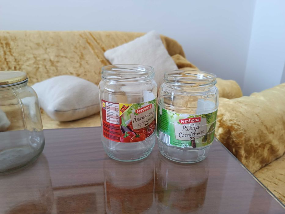 Буркани /около 200 бр/ омния