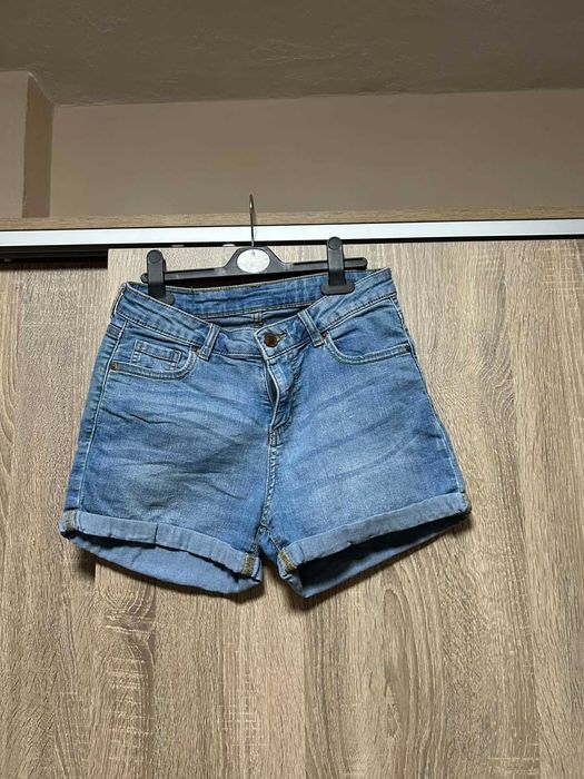 Момичешки къси дънки