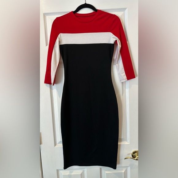 Zara рокля в бяло, червено и черно