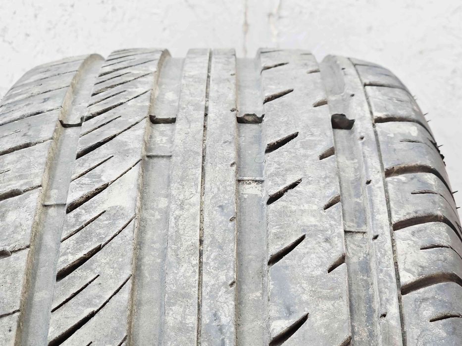 Anvelopa M+S Volkswagen Golf 5 (1K1) [Fabr 2004-2008] 235 / 40 / R19