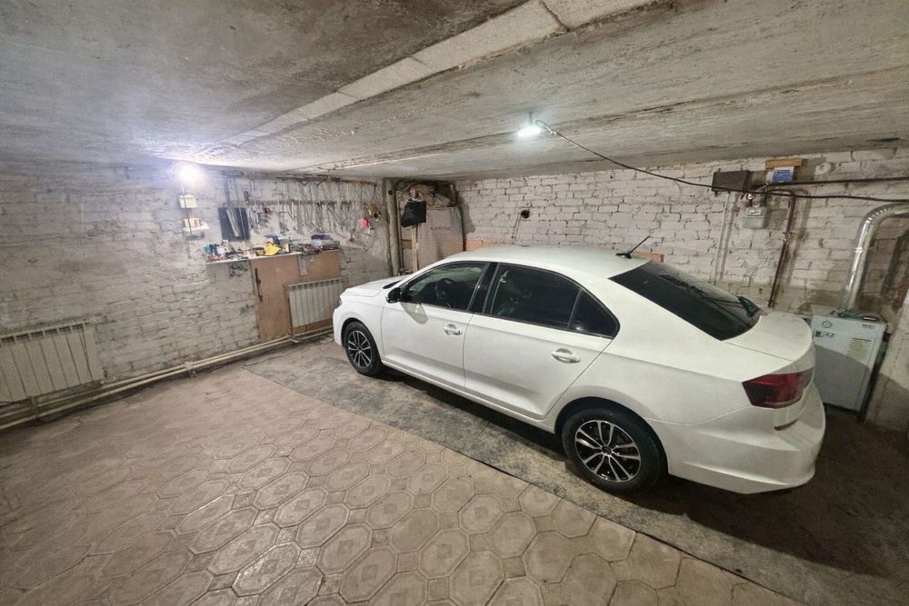 Продам теплый гараж 50м2