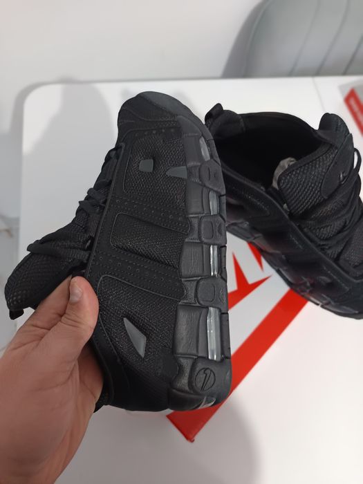 Nike Uptempo mărimea 43