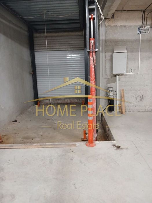 Продава се Гараж / Паркомясто в Варна, Гранд Мол Варна - 17 кв.м за 2118 €/кв.м - Снимка #1