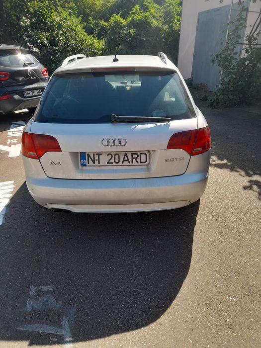 Se vinde Audi a4 b8