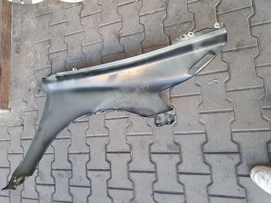 Оригинален десен калник Volvo V50