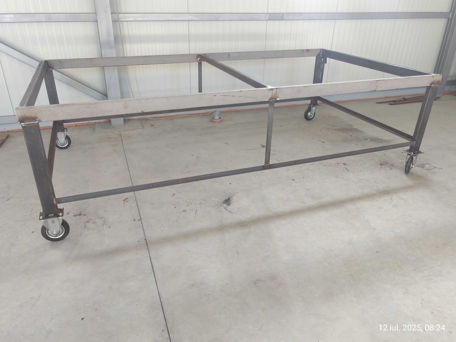 Banc universal de lucru, confecții metalice, tâmplărie, termopane